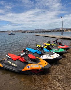 Jetskis