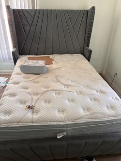 Queen bed and dresser