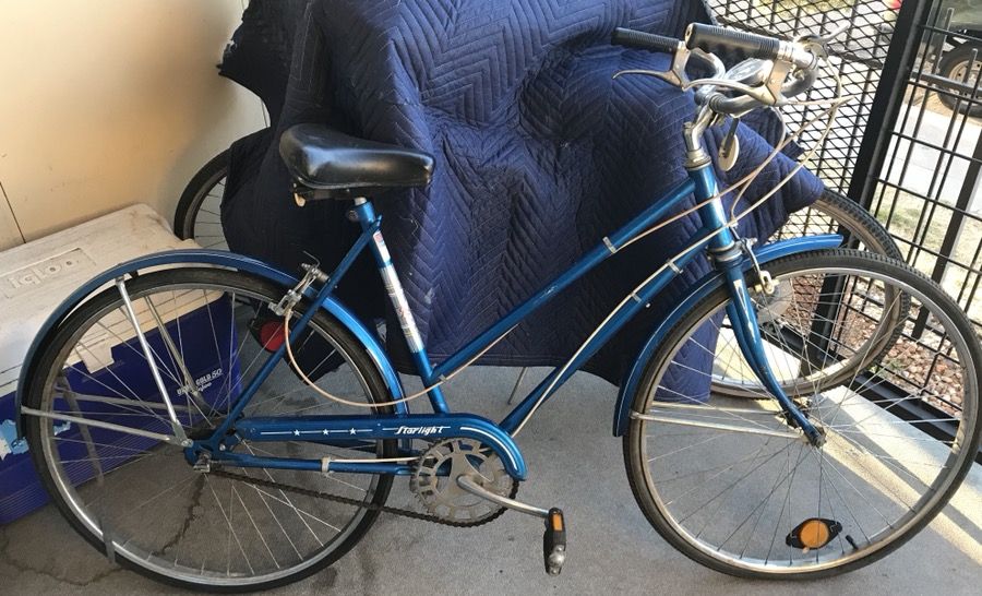 Vintage 1960s rollfast Three speed woman’s bike