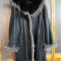 Vizon Paris Genuine Shearling Coat  with Real Fox Fur Trim & Hood