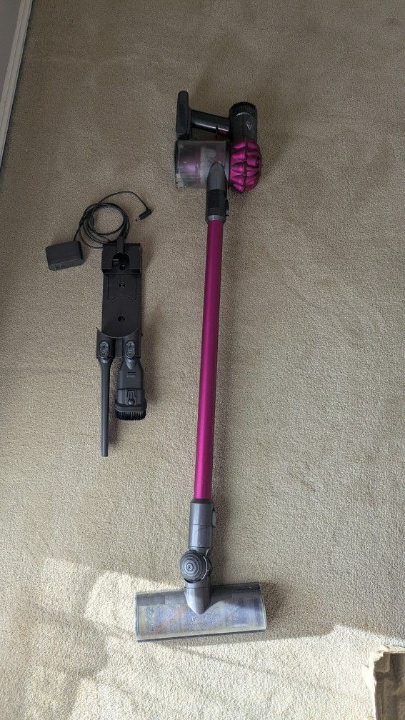Dyson V6 Cordless Vacuum