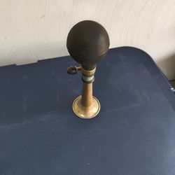Vintage  Bulb Horn 