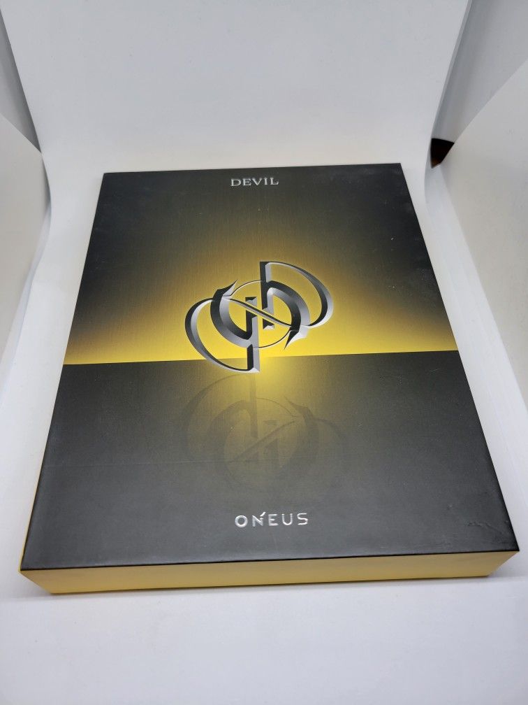 Oneus DEVIL Album $20