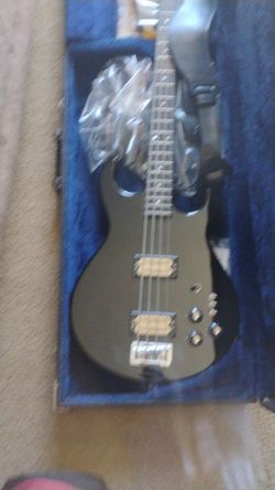 Vintage Electric Bass Guitar