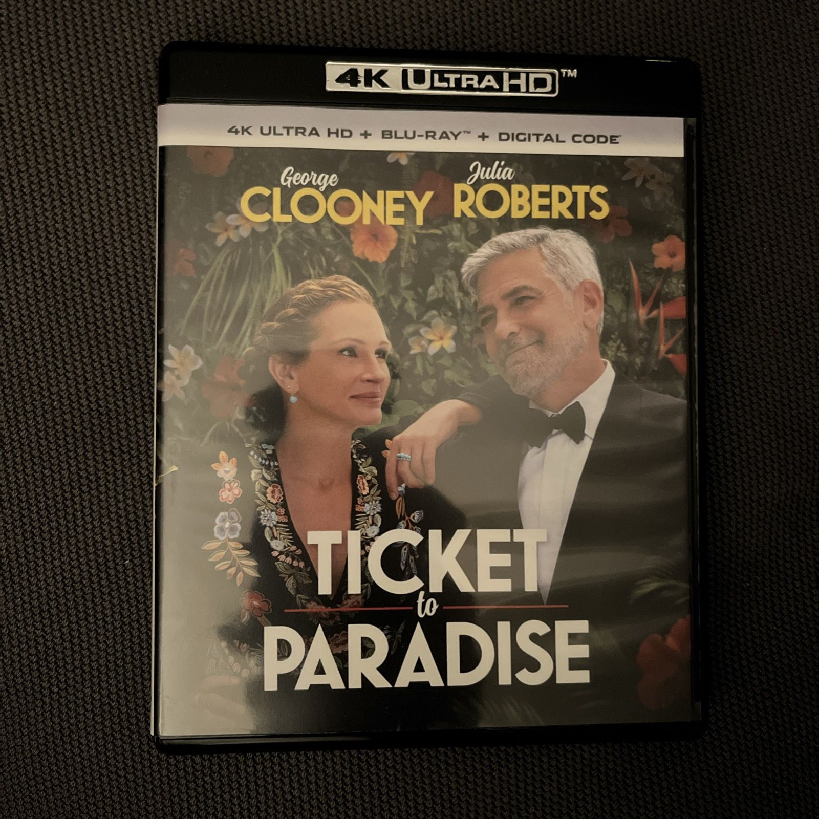 Ticket to Paradise (4k Ultra HD + Blu-ray, 2022) No Digital Code Discs Unused