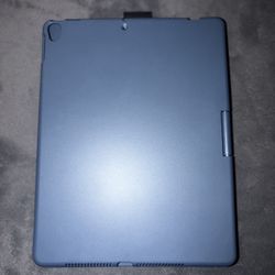 BLUE iPAD CASE WITH KEYBOARD 