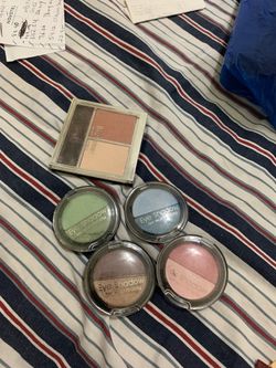 Eye shadow all 5 pc for $10.00