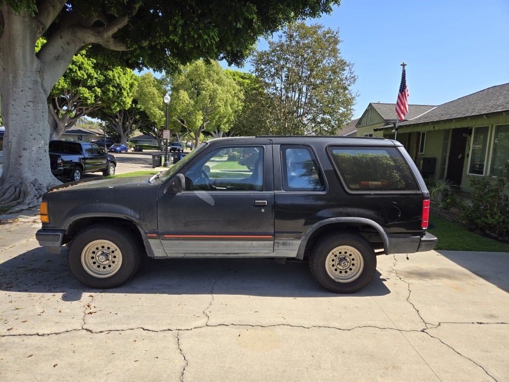 1992 Ford Explorer