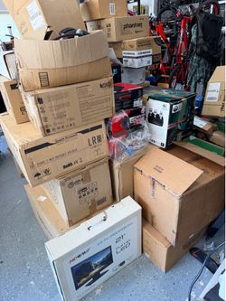 Hifi audio equipment in wall speakers