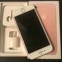 Apple iPhone 7 UNLOCKED Like New