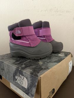 Snow Boots