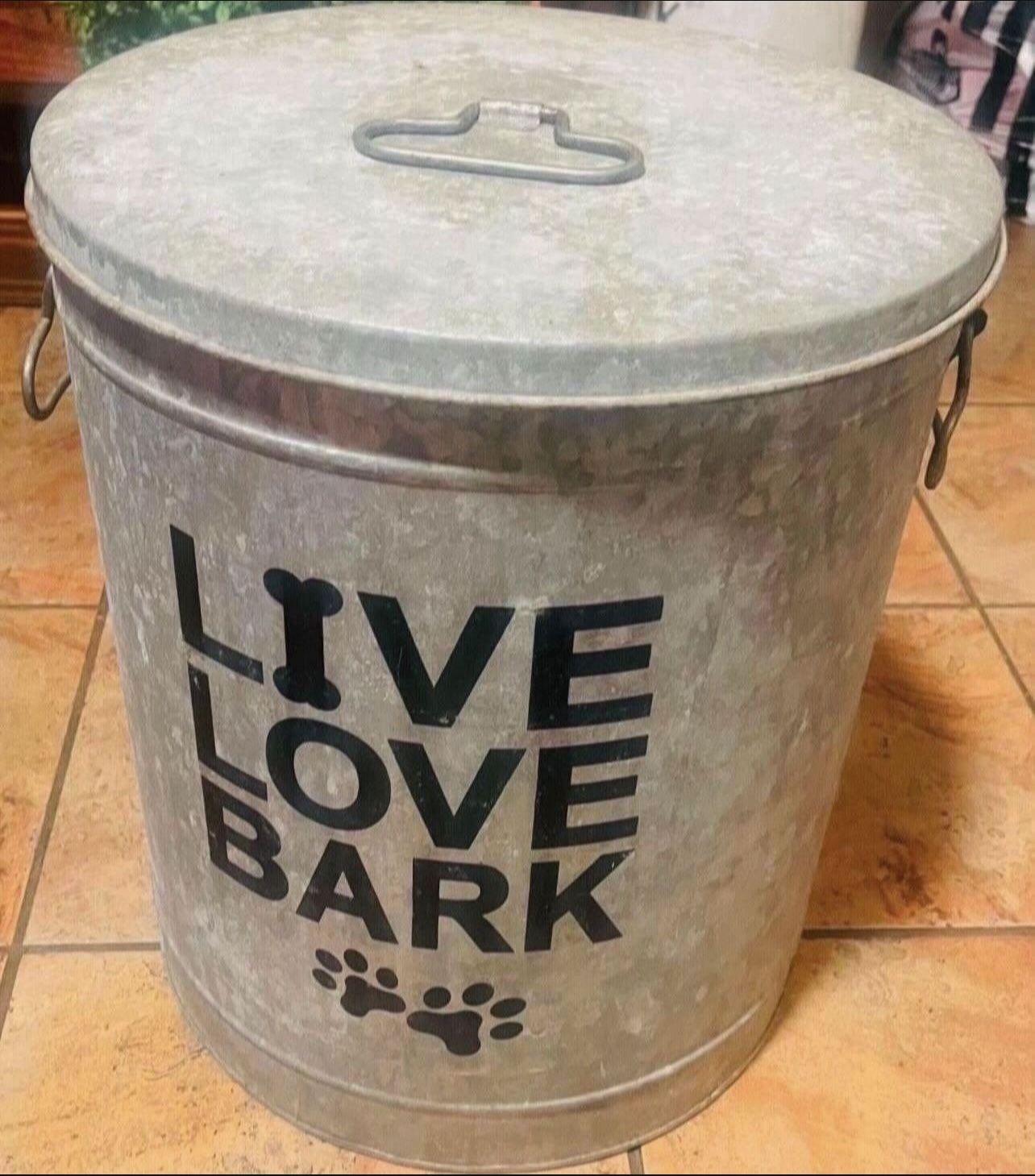 Dog food Container