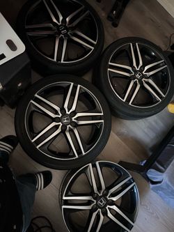 400$ Firm Honda Accord touring rims 19’s