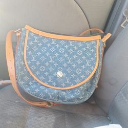 Louis Vuitton Monogram Denim Nile Purse