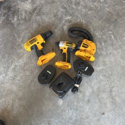 Dewalt Drill /Drive 18v/Dewalt Impact 18v /Dewalt Working Light 18v/ 2 Battery And Charger 