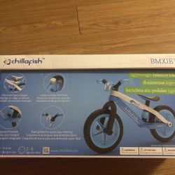 Chillafish Bmxie 2 lightweight balance bike with integrated footrest and footbrake, for kids 2 to 5 years, 12" inch airless rubberskin tires, adjustab