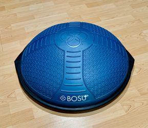 BOSU Nexgen Balance Trainer, 65 cm Diameter, 300 lb Capacity, Burst-Resistant