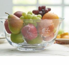 Large glass Bowl /Princess House 