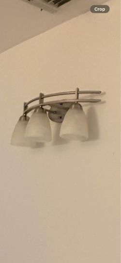 Wall light fixture