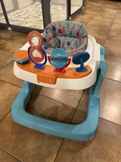 Baby Walker (Saftey 1st)