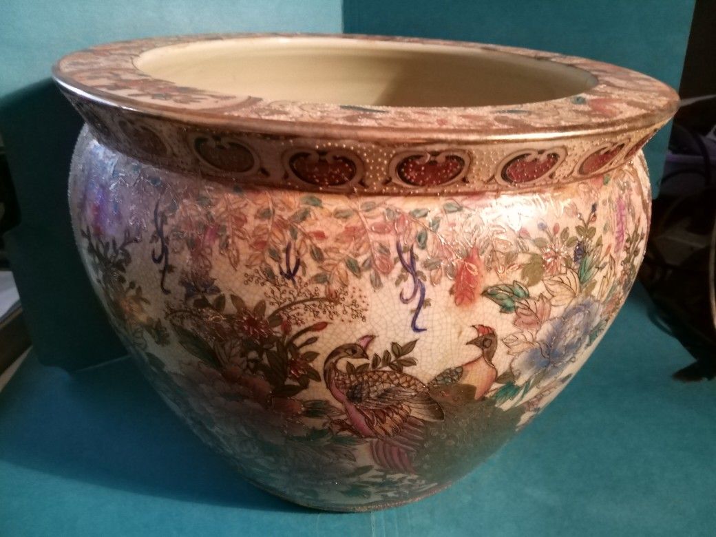 Large Chinese Fish Bowl Vase Marked 10x8