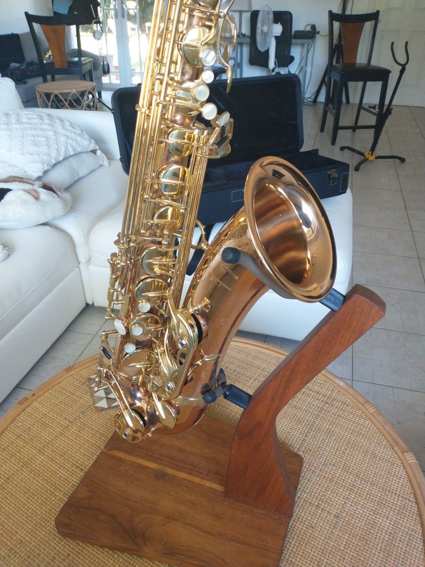 Yanagisawa T-WO20 Tenor Saxophone – Elite Series (Bronze Body) – Lightly Used