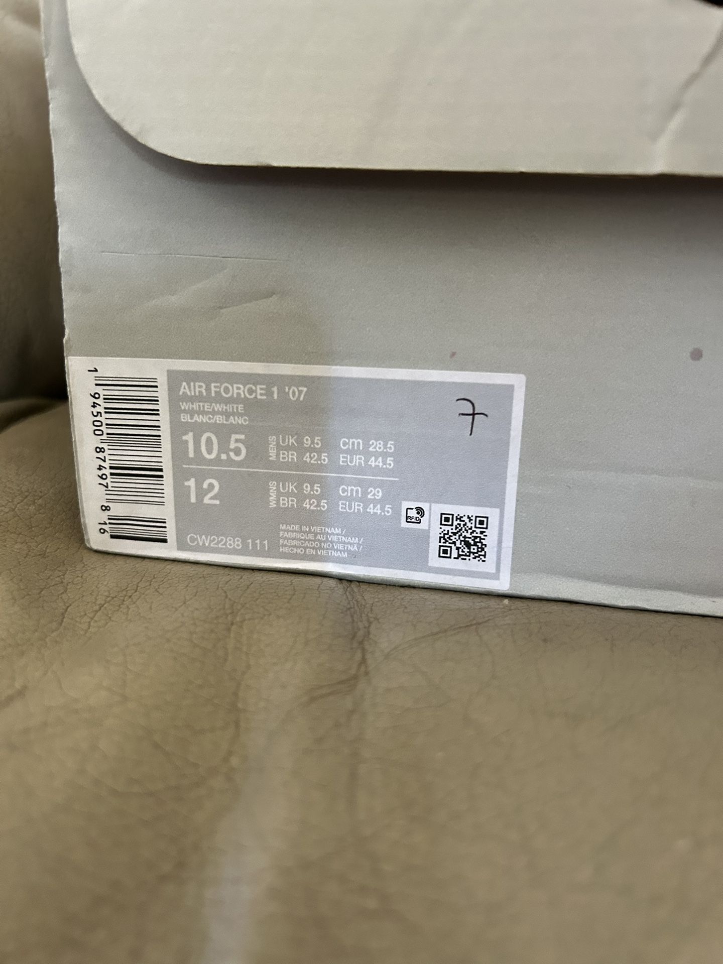 Brand new men’s air force 1s