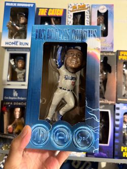 Los Angeles Dodgers Max Muncy Bobblehead Figure