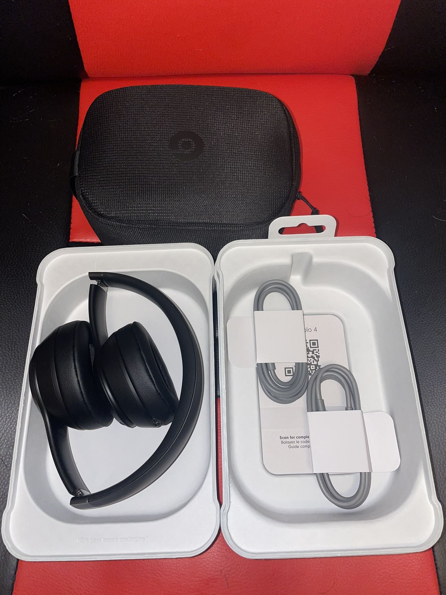 Beats Solo 4 Headphones