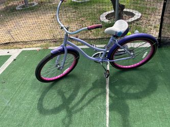 Huffy beach cruiser 24”
