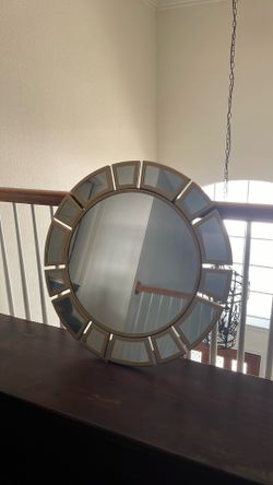 Accent Mirror