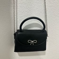 Bow small purse black