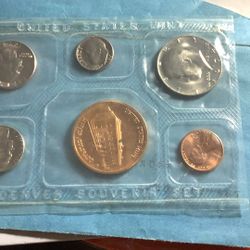 Denver Souvenir Set (1974) For Sale 