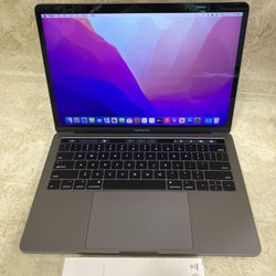 Apple MacBook Pro A1706 Whit Charger Like New,