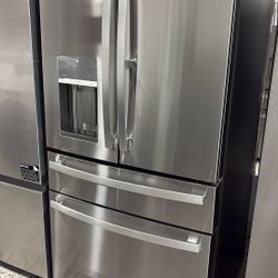 GE French Door Refrigerator 
