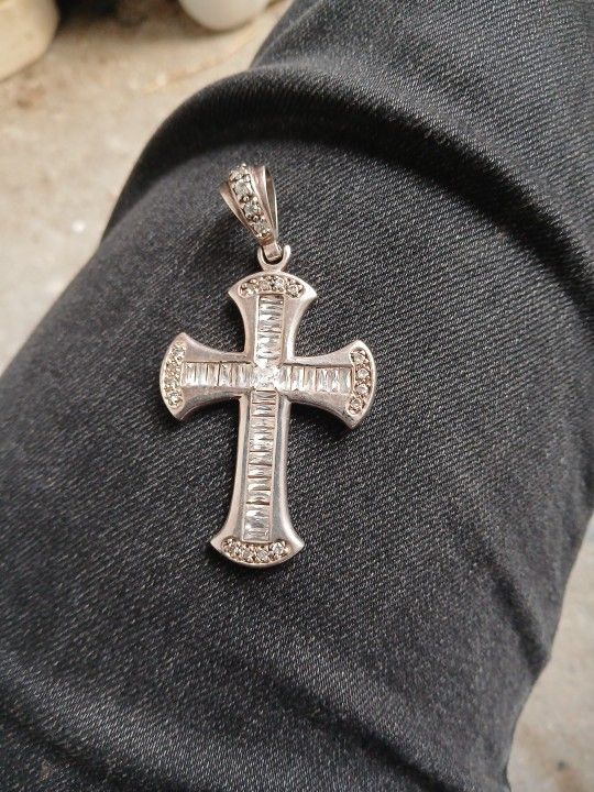 925 Silver Chain And 925 Silver Cross