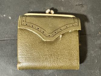 Vintage Prince Gardner Leather Kiss-Lock Coin Purse / Wallet – Olive Green