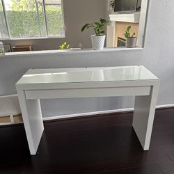 Ikea Malm Table