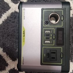 Yeti 200X Goal Zero mini generator