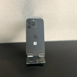 iPhone 15 Pro Max 256GB.