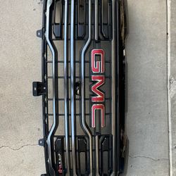 2022-2023 GMC SIERRA 1500 GRILLE WITH CAMERA OEM 857one7488