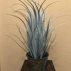 Artificial Sword Grass in Silver Grey or Green in Metal Planter