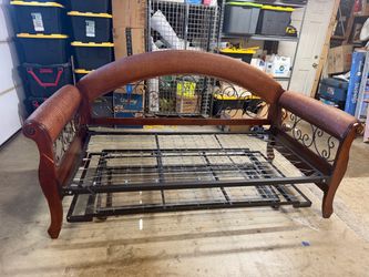 Daybed twin size Frame with Trundle