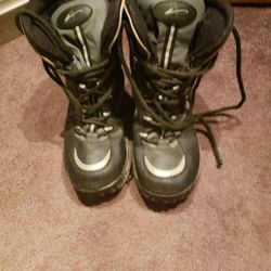 Boys Snow Boots 6.5