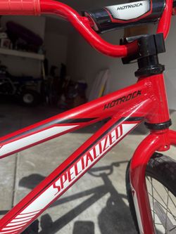 Kids Specialized 16” Hotrock Bike