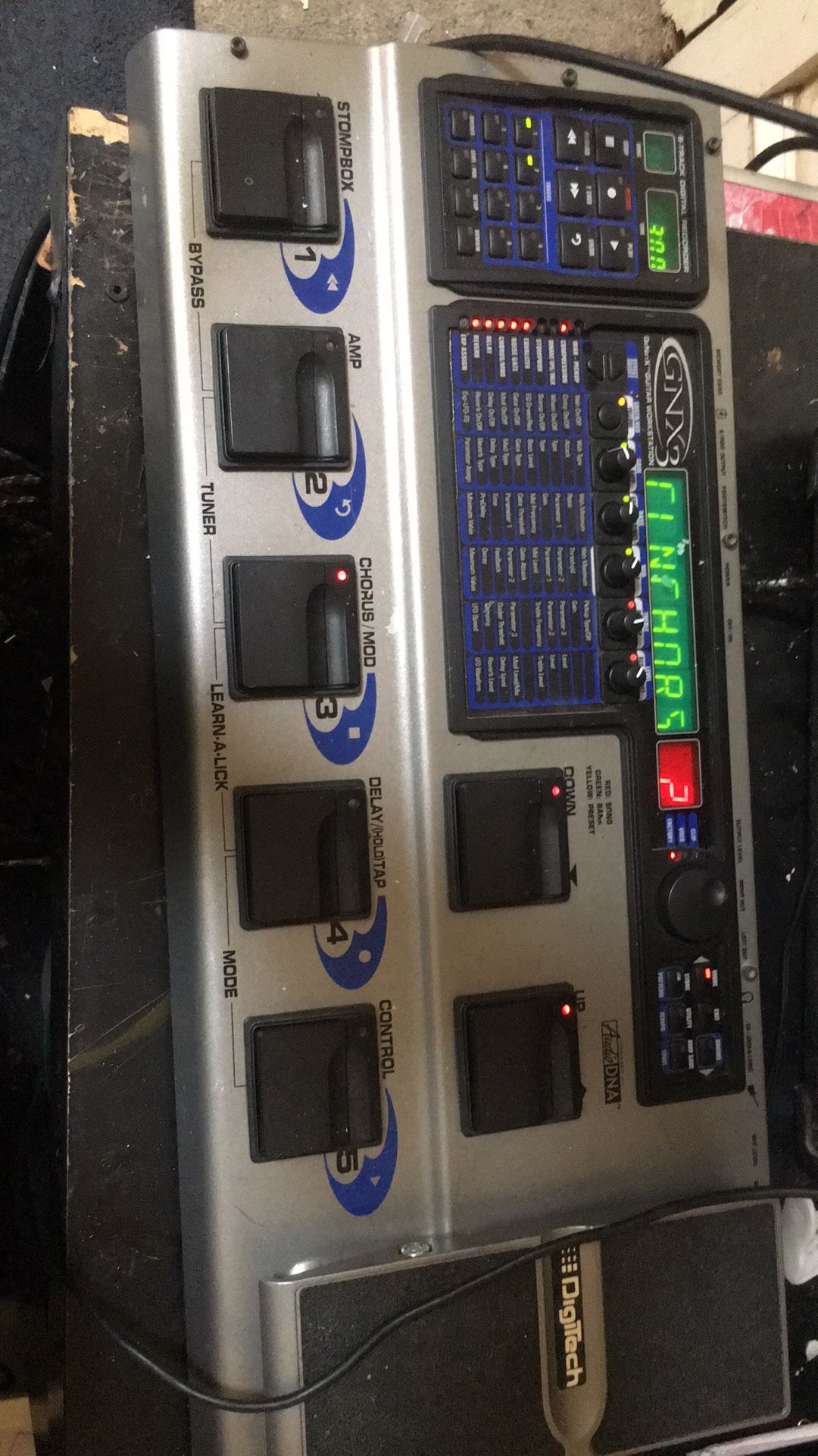 Digitech gnx3 (BEST OFFER).... or trade for a nice strat fender or squire ( or anything thing with fend like headstock-NOT FREE!!!!!