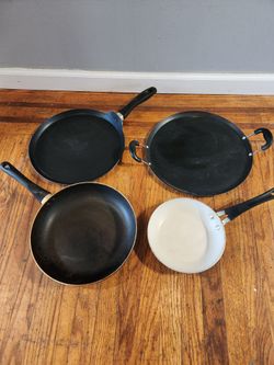 Cooking 4 Pan Set - 2 Fry Pans, Flat Baking and Griddle Pans
