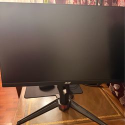 Acer Curved Gaming Monitor – Sleek Design, Great Condition
