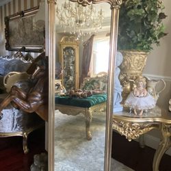 Very  Beautiful gorgeous antique mirror Wood  62x20