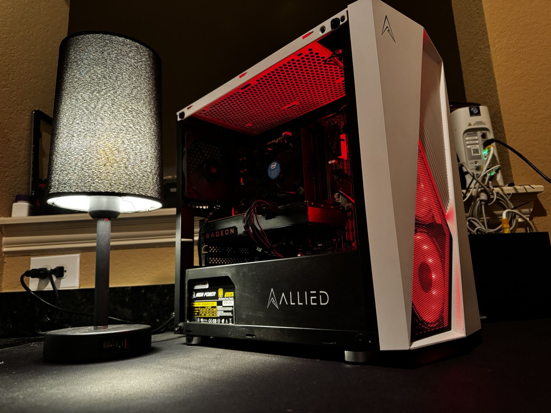 Last-Minute Christmas PCs – Ready Today / Custom Builds Available